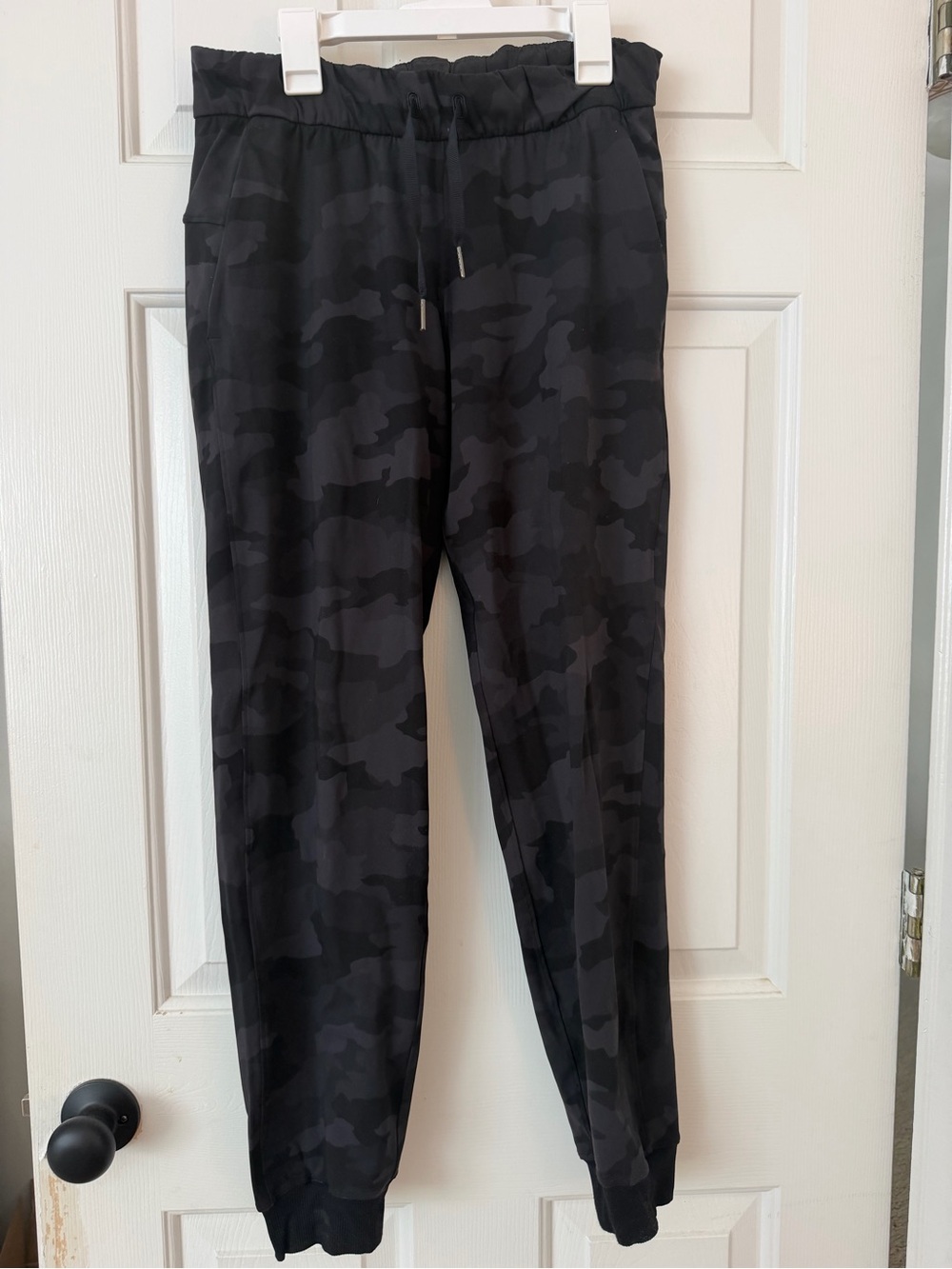 lululemon athletica Women’s Camo Joggers